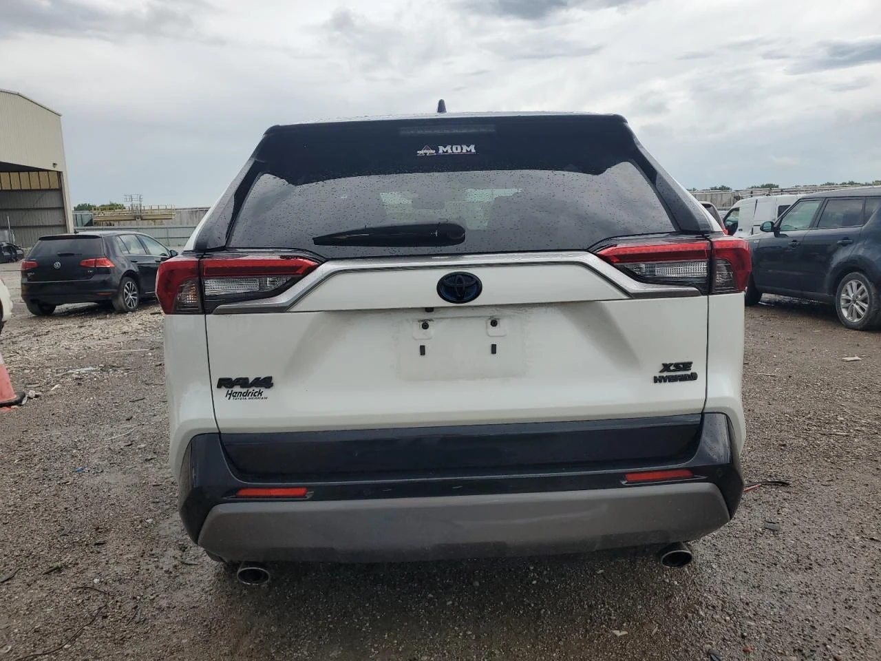 Toyota Rav4 XSE 4x4 Наличен клип на мотора!Реални километри! - изображение 6