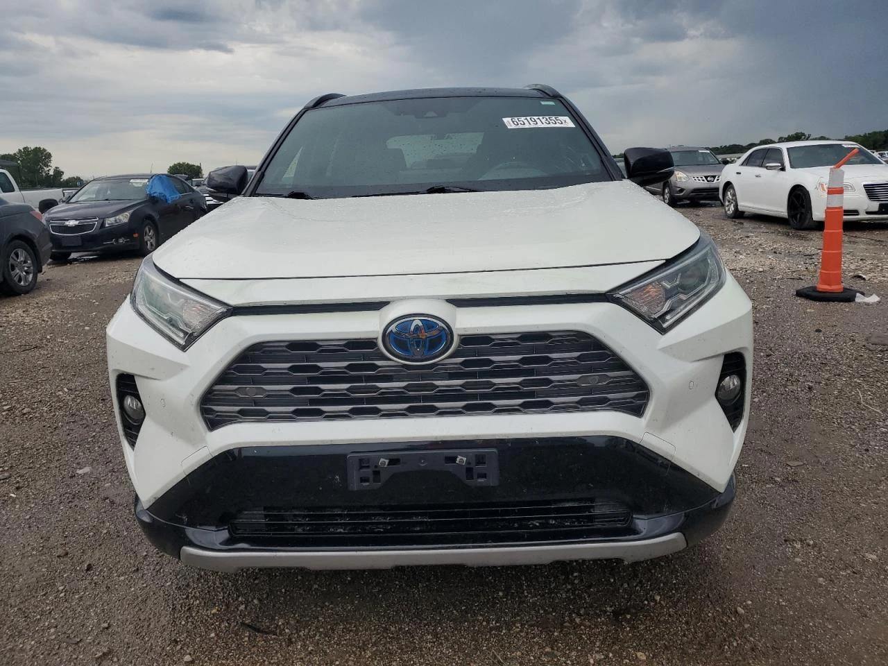 Toyota Rav4 XSE 4x4 Наличен клип на мотора!Реални километри! - изображение 5
