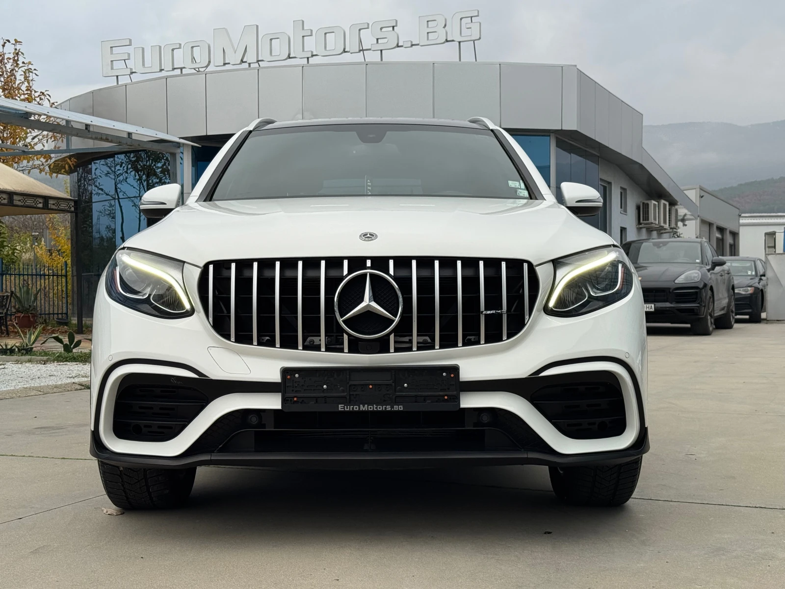 Mercedes-Benz GLC 300 9G, 4-MATIC, AMG LINE, PANORAMA, CAMERA! | Mobile.bg   2