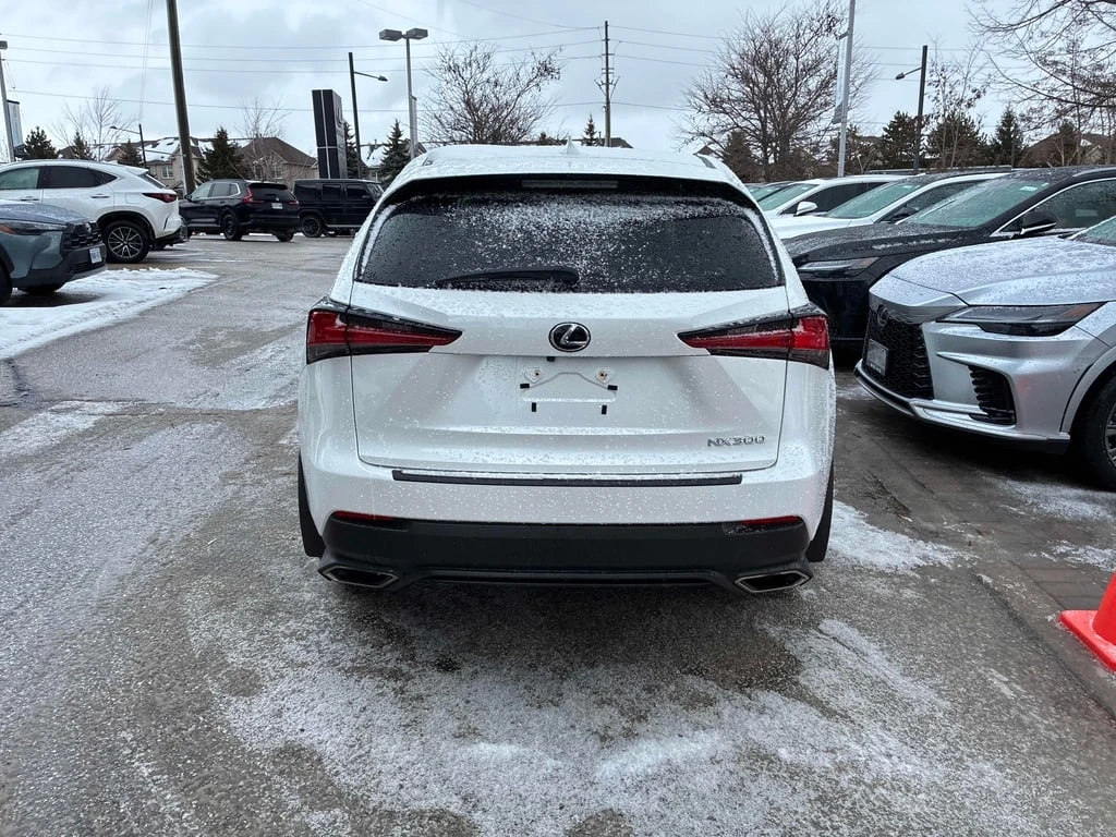 Lexus NX * 300 * CARFAX * БЕЗ ПЪРВОНАЧАЛНА ВНОСКА - изображение 4