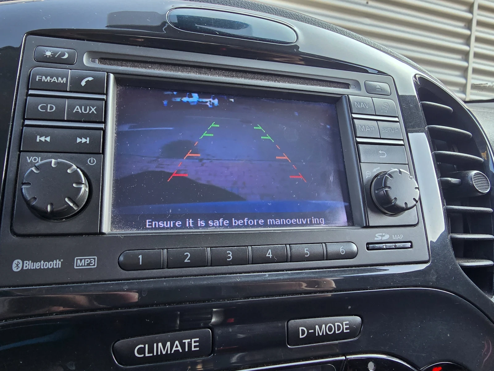 Nissan Juke 1.6 DIG-T 190 к.с./4х4/АВТОМАТИК/КОЖА/КАМЕРА/TEKNA - изображение 4