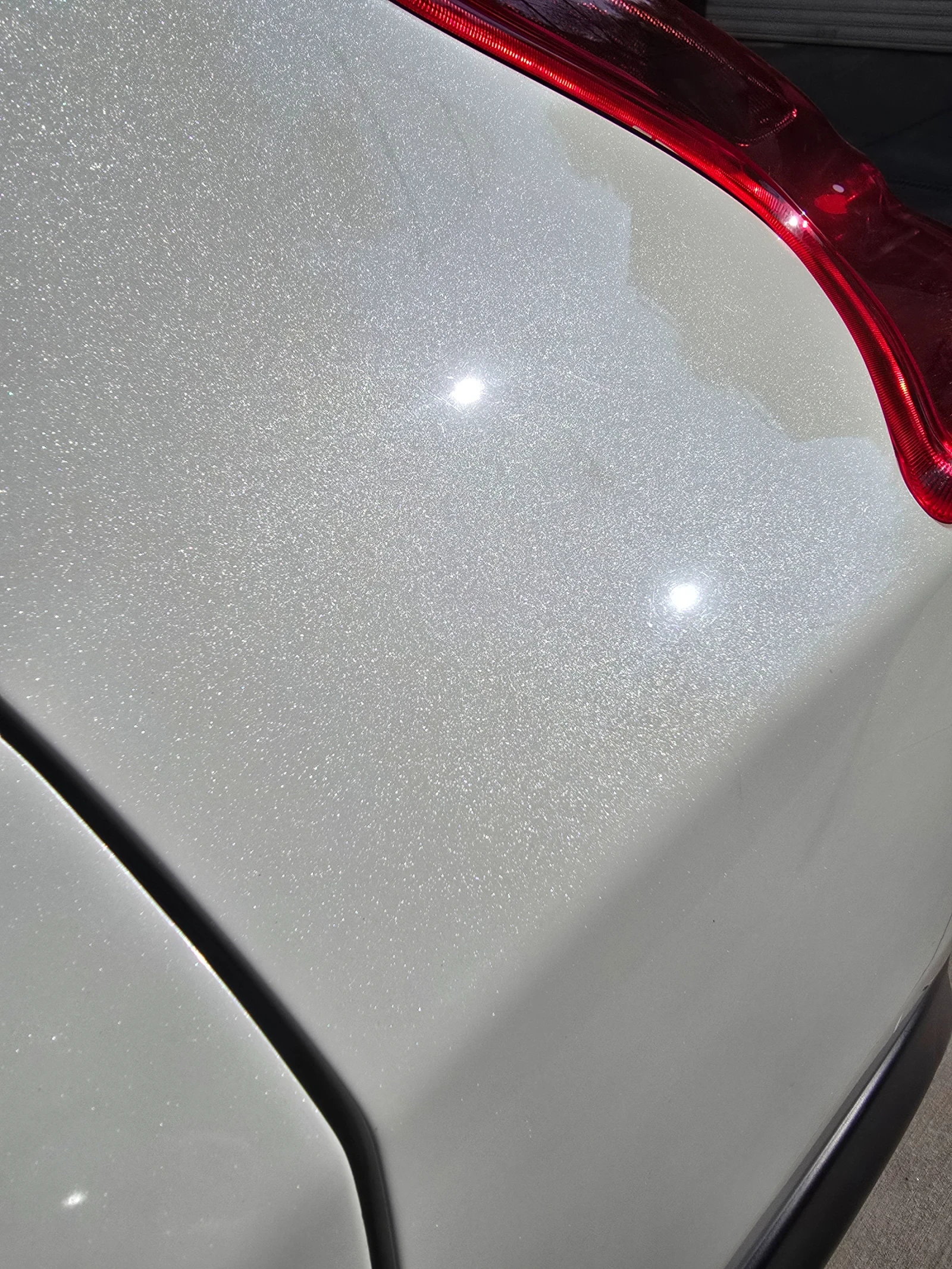 Nissan Juke 1.6 DIG-T 190 �.�./4�4/���������/����/������/TEKNA | Mobile.bg � ����������� 16