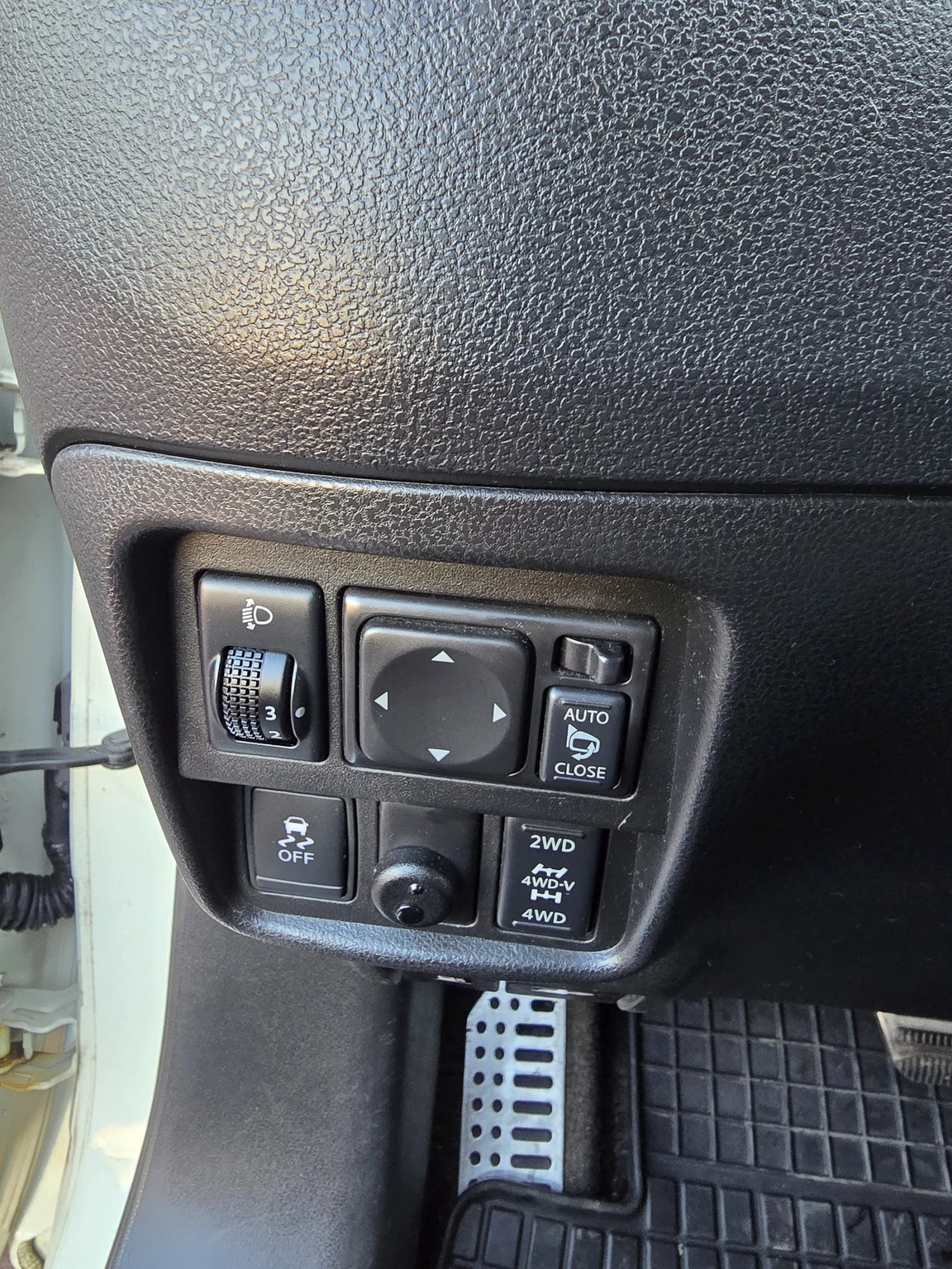 Nissan Juke 1.6 DIG-T 190 �.�./4�4/���������/����/������/TEKNA | Mobile.bg � ����������� 11