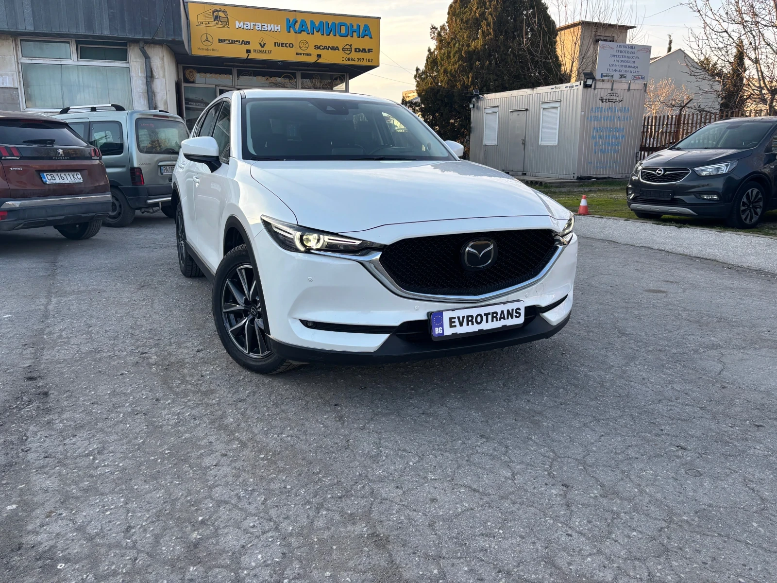 Mazda CX-5 2, 2 Skyactiv / кожа/ Камера / Нави/ Keyless go, снимка 2 - Автомобили и джипове - 53759602