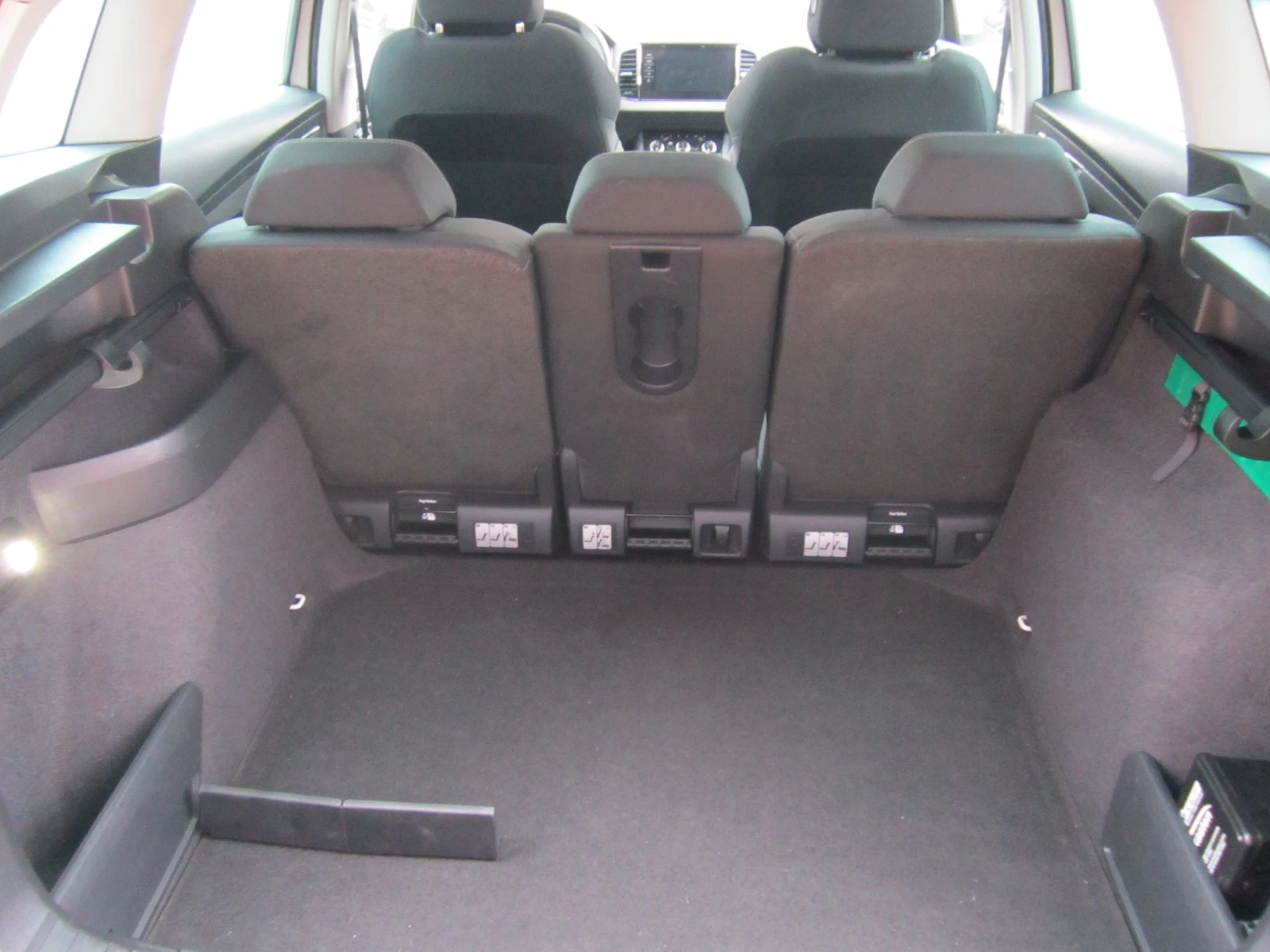 Skoda Karoq 1.5 TSI DSG, снимка 16 - Автомобили и джипове - 54126566