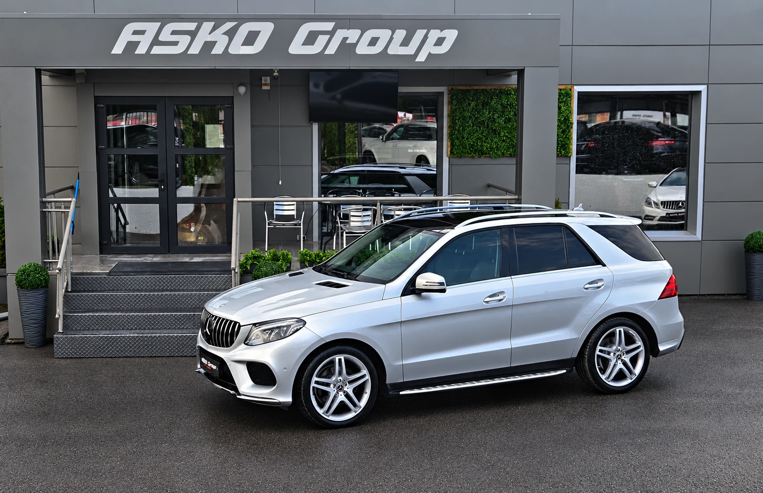 Mercedes-Benz GLE 350 AMG/GERMANY/PANO/DISTR/CAMERA/CAR PLAY/AIRMAT/LIZI | Mobile.bg � ����������� 17