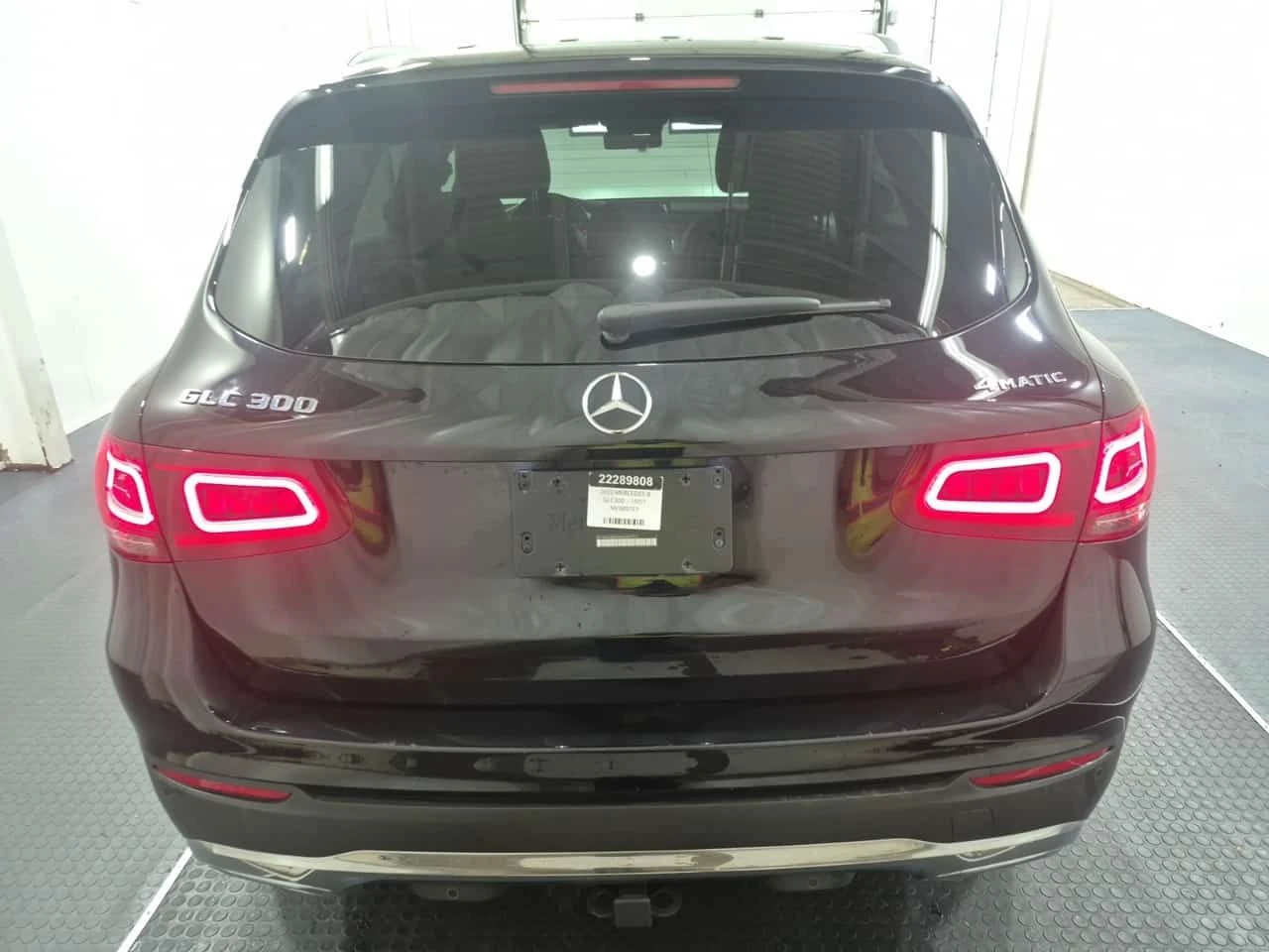 Mercedes-Benz GLC 300 * Един собственик * Без инциденти * От Mercedes* , снимка 5 - Автомобили и джипове - 54343681