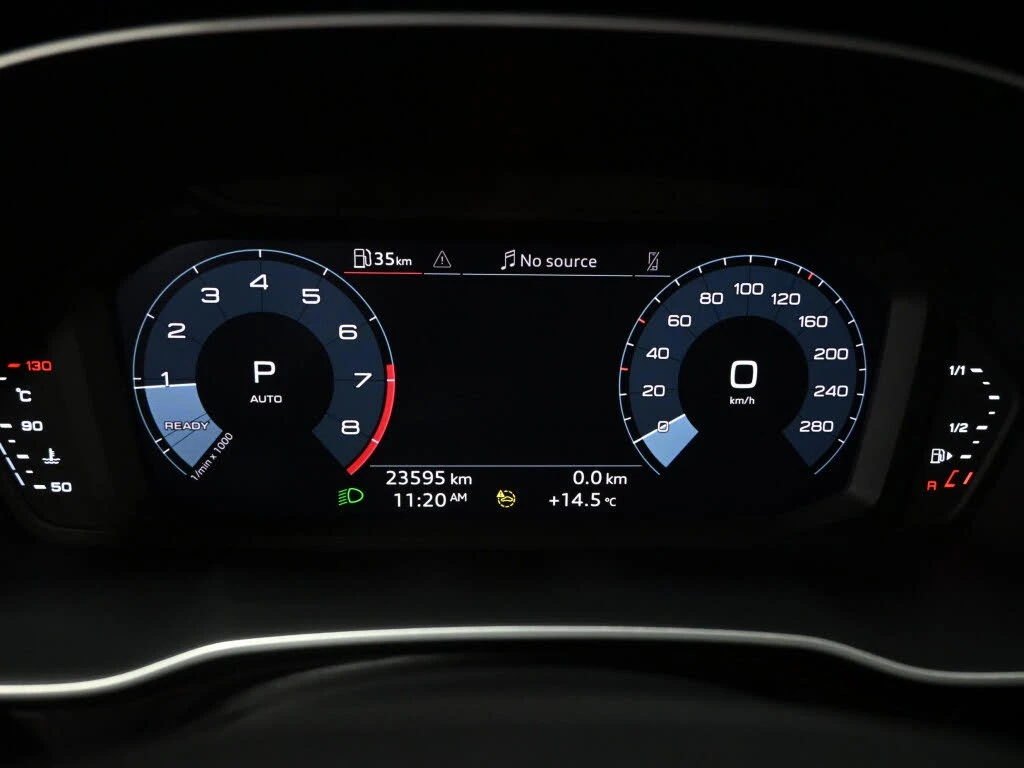 Audi Q3 Premium Plus S Line* АвтоКредит* (Цена до БГ) , снимка 13 - Автомобили и джипове - 54371222