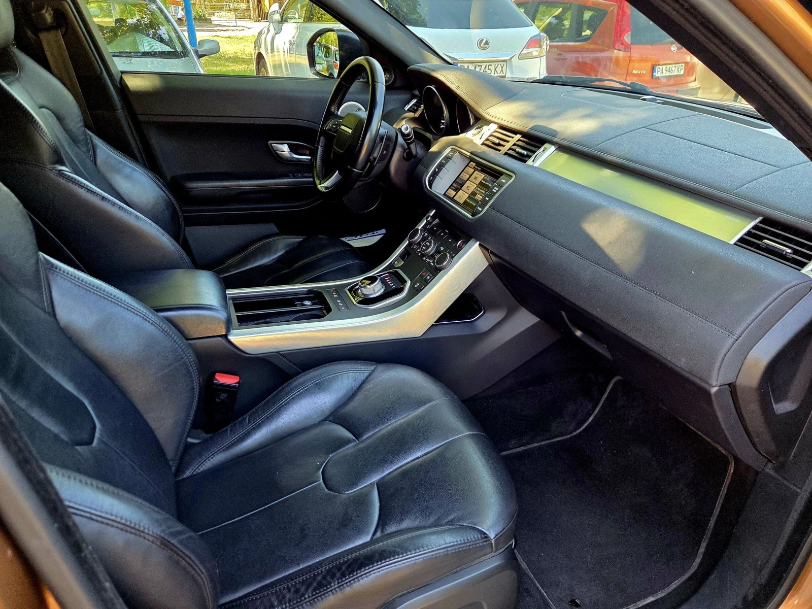 Land Rover Evoque, снимка 7 - Автомобили и джипове - 55240568