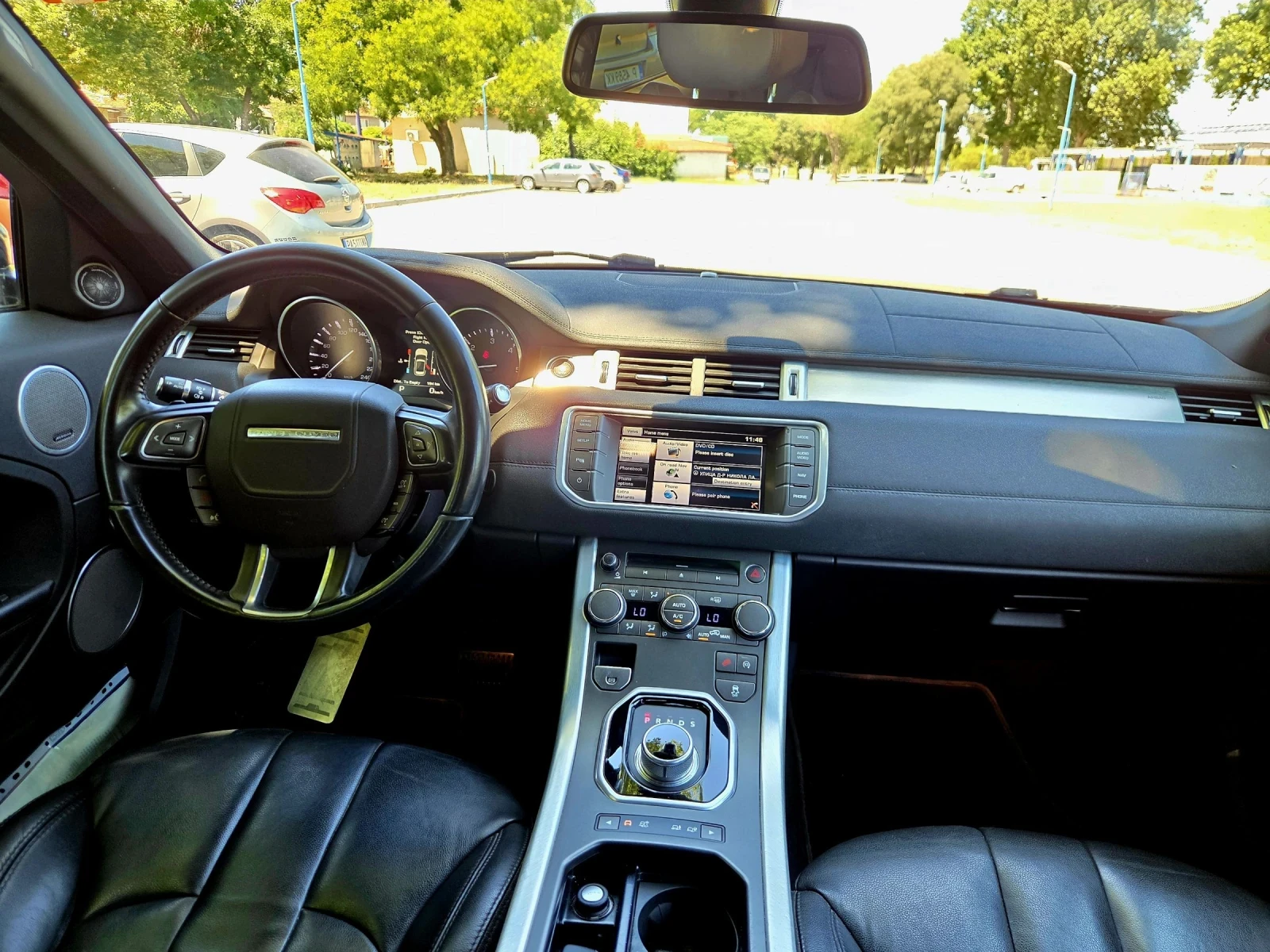 Land Rover Evoque, снимка 9 - Автомобили и джипове - 55240568