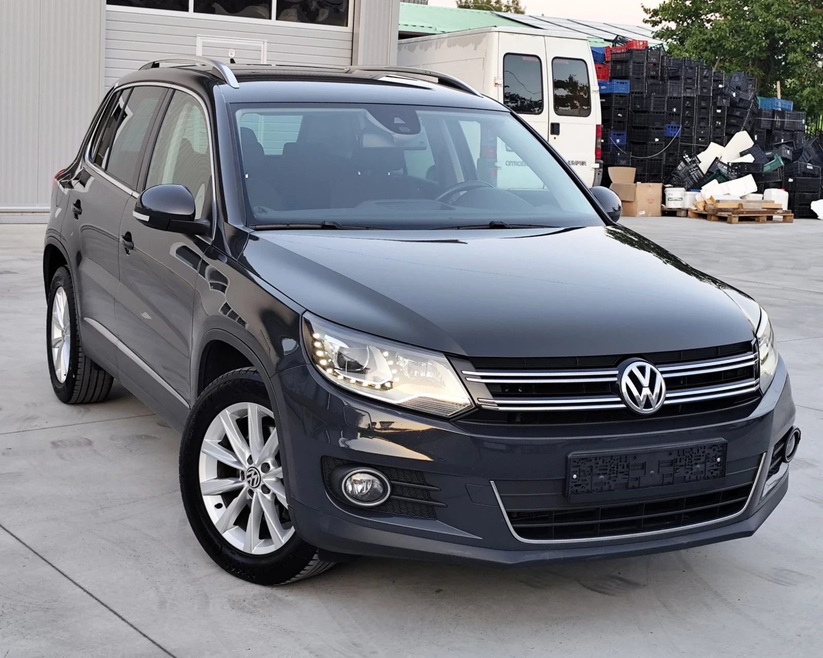 VW Tiguan 2.0TDI-LED-NAVI-BI-XENON-КАМЕРА-F1-ВОЛАН-EURO-6