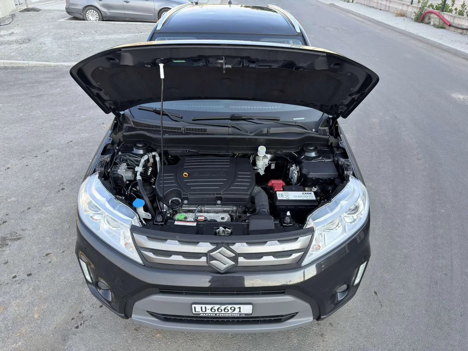 Suzuki Vitara 1.6i FACE, снимка 4 - Автомобили и джипове - 55365684