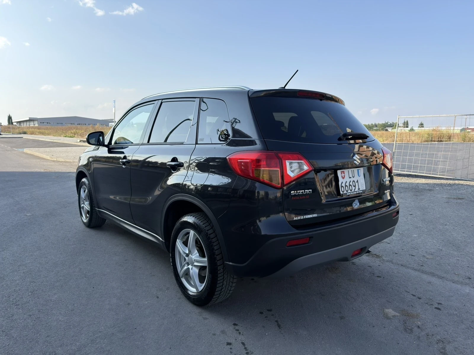 Suzuki Vitara 1.6i FACE, снимка 6 - Автомобили и джипове - 55365684