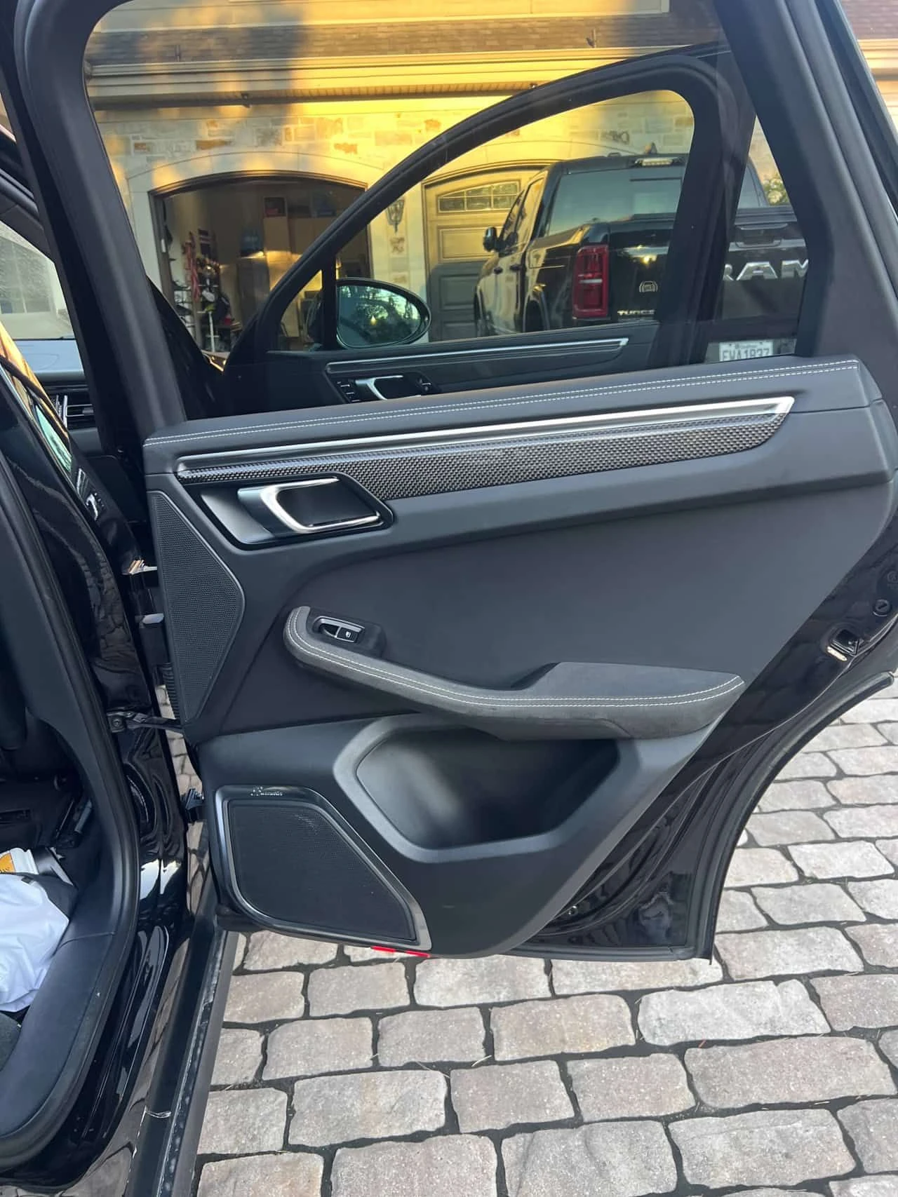 Porsche Macan * GTS * АВТОКРЕДИТ БЕЗ ПЪРВОНАЧАЛНА ВНОСКА* , снимка 15 - Автомобили и джипове - 55544670