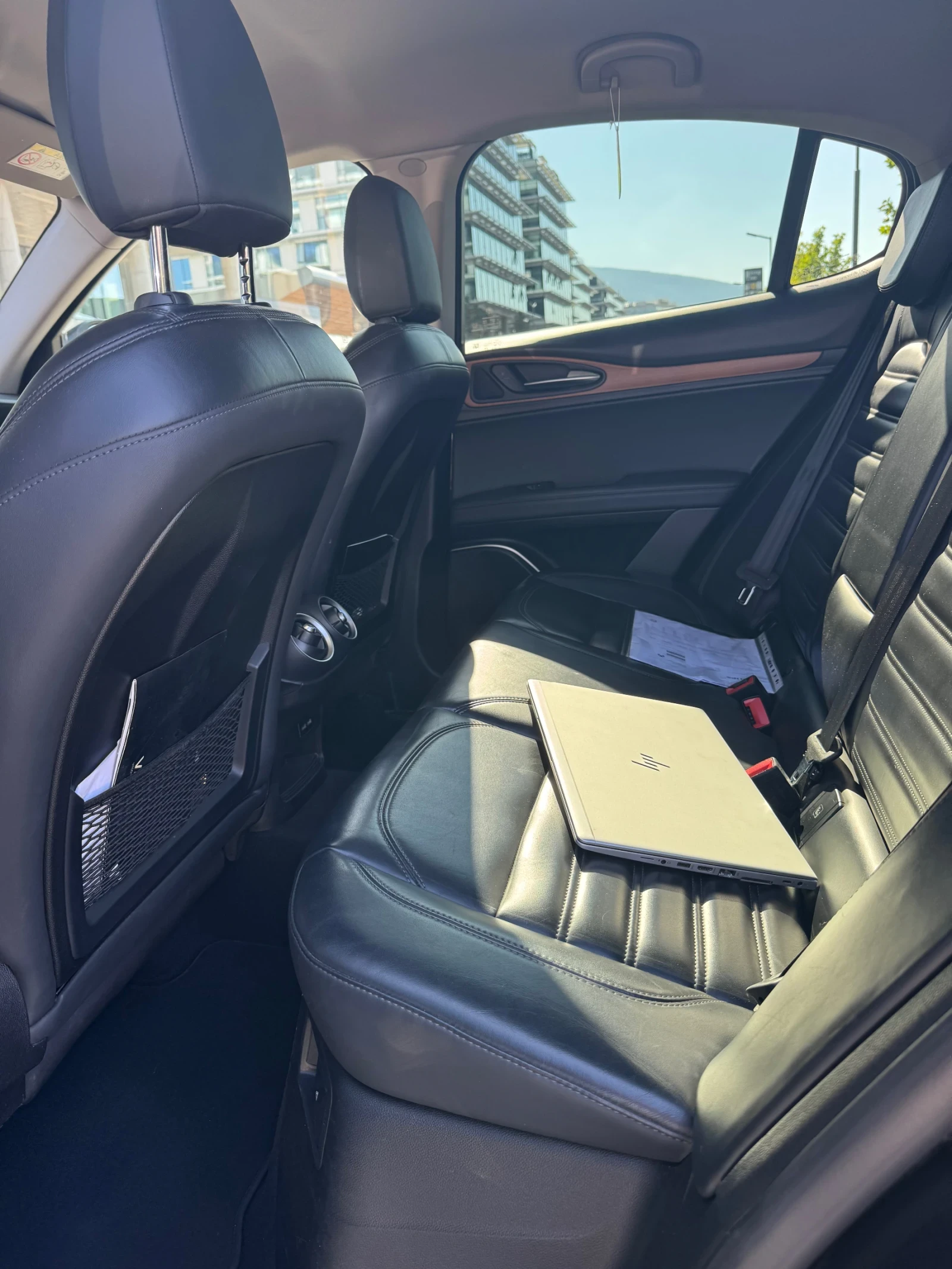 Alfa Romeo Stelvio, снимка 9 - Автомобили и джипове - 55664986