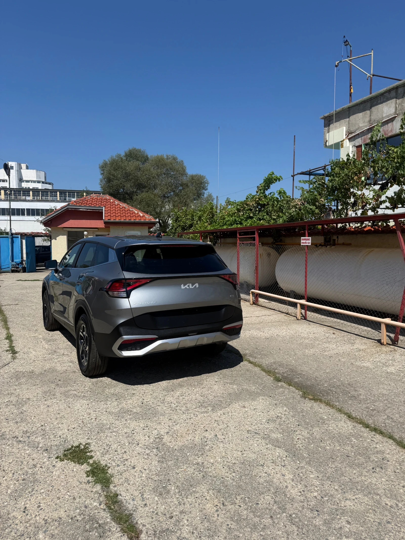 Kia Sportage 2.5 Чисто Нова Кола, снимка 6 - Автомобили и джипове - 55831297