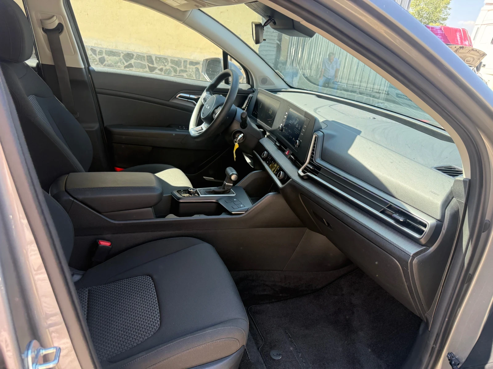 Kia Sportage 2.5 Чисто Нова Кола, снимка 11 - Автомобили и джипове - 55831297