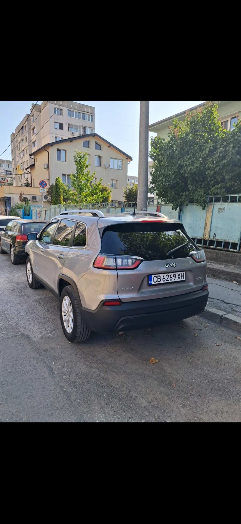 Jeep Cherokee, снимка 4 - Автомобили и джипове - 55832010