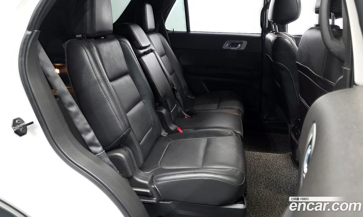 Ford Explorer 3.5 Limited 4WD 5th, снимка 11 - Автомобили и джипове - 55907645