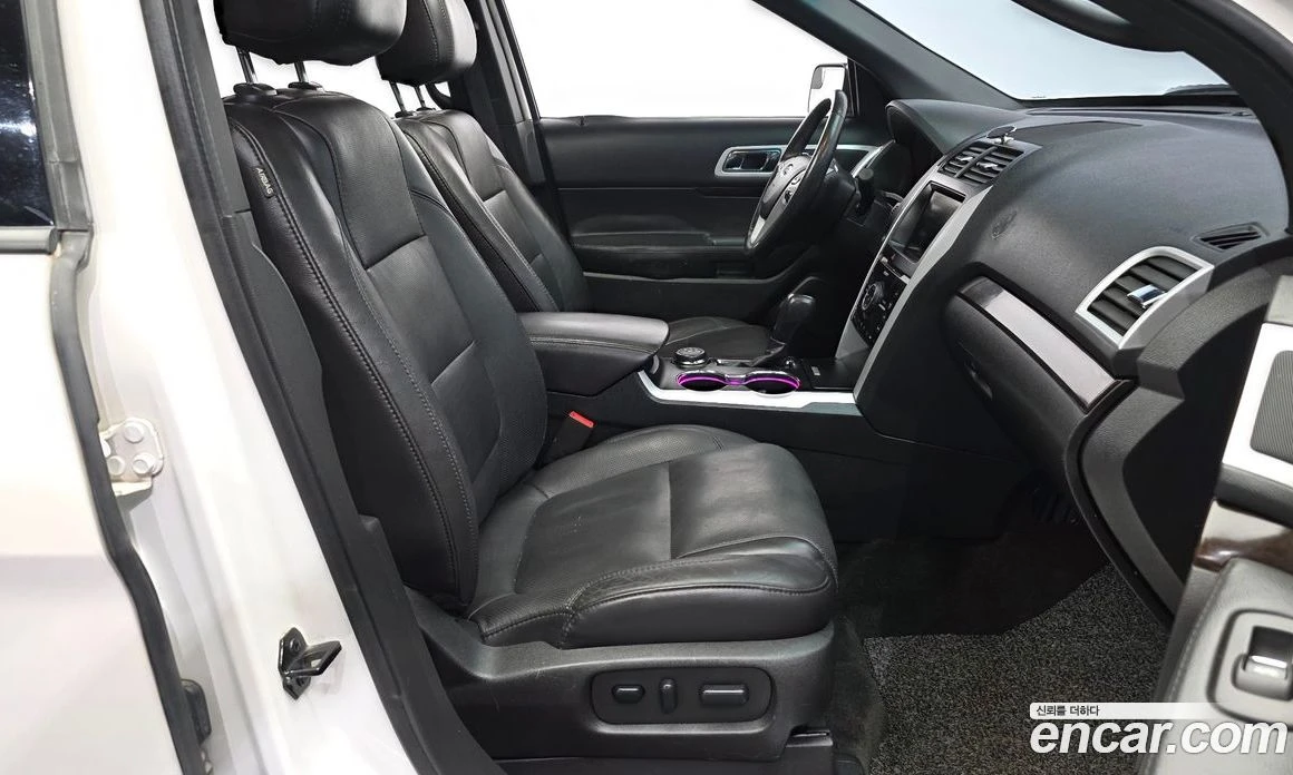 Ford Explorer 3.5 Limited 4WD 5th, снимка 12 - Автомобили и джипове - 55907645