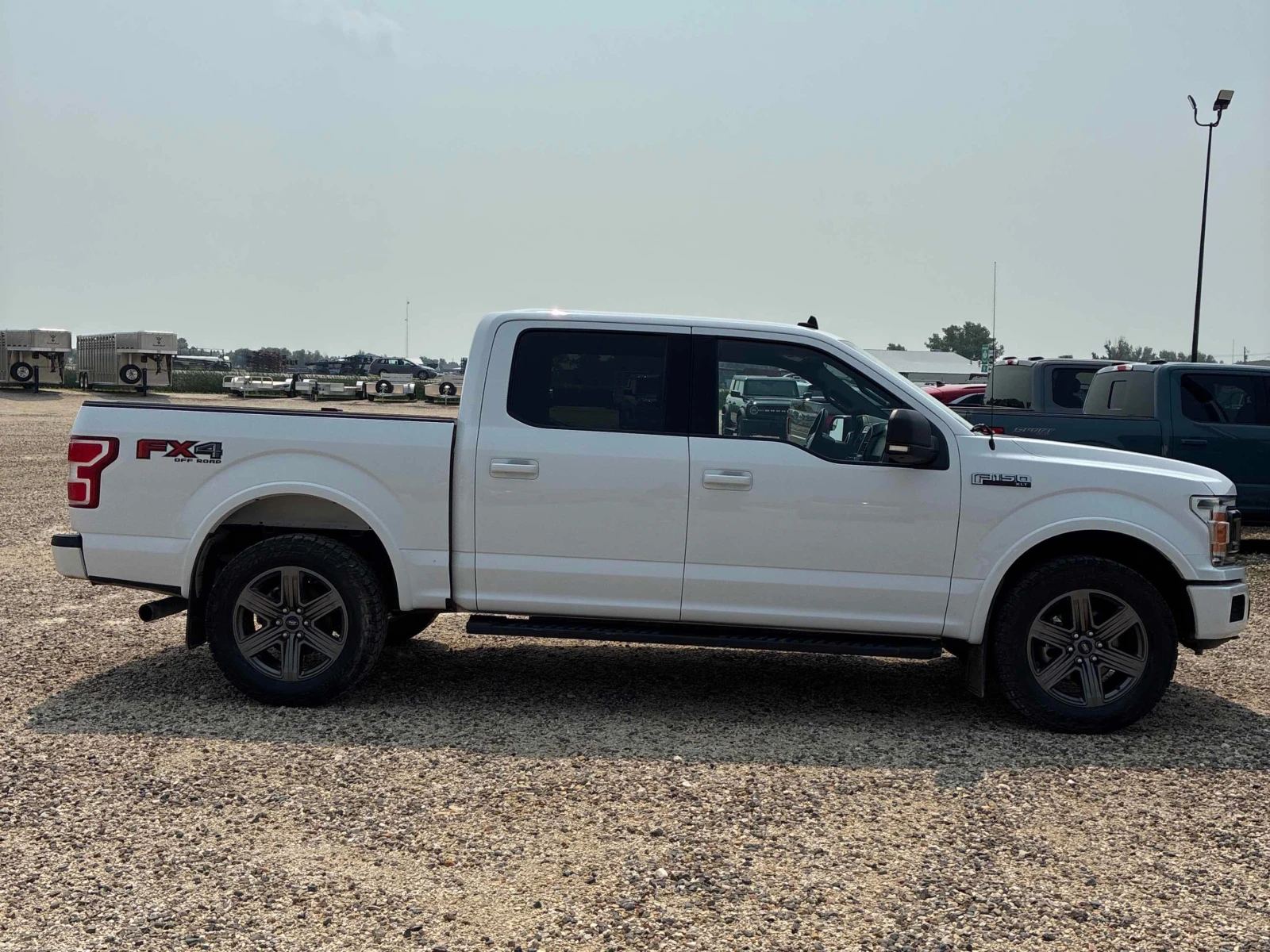 Ford F150 4WD SUPERCREW XLT* Подгрев* Камера* CarPlay* CARFA, снимка 4 - Автомобили и джипове - 56204402