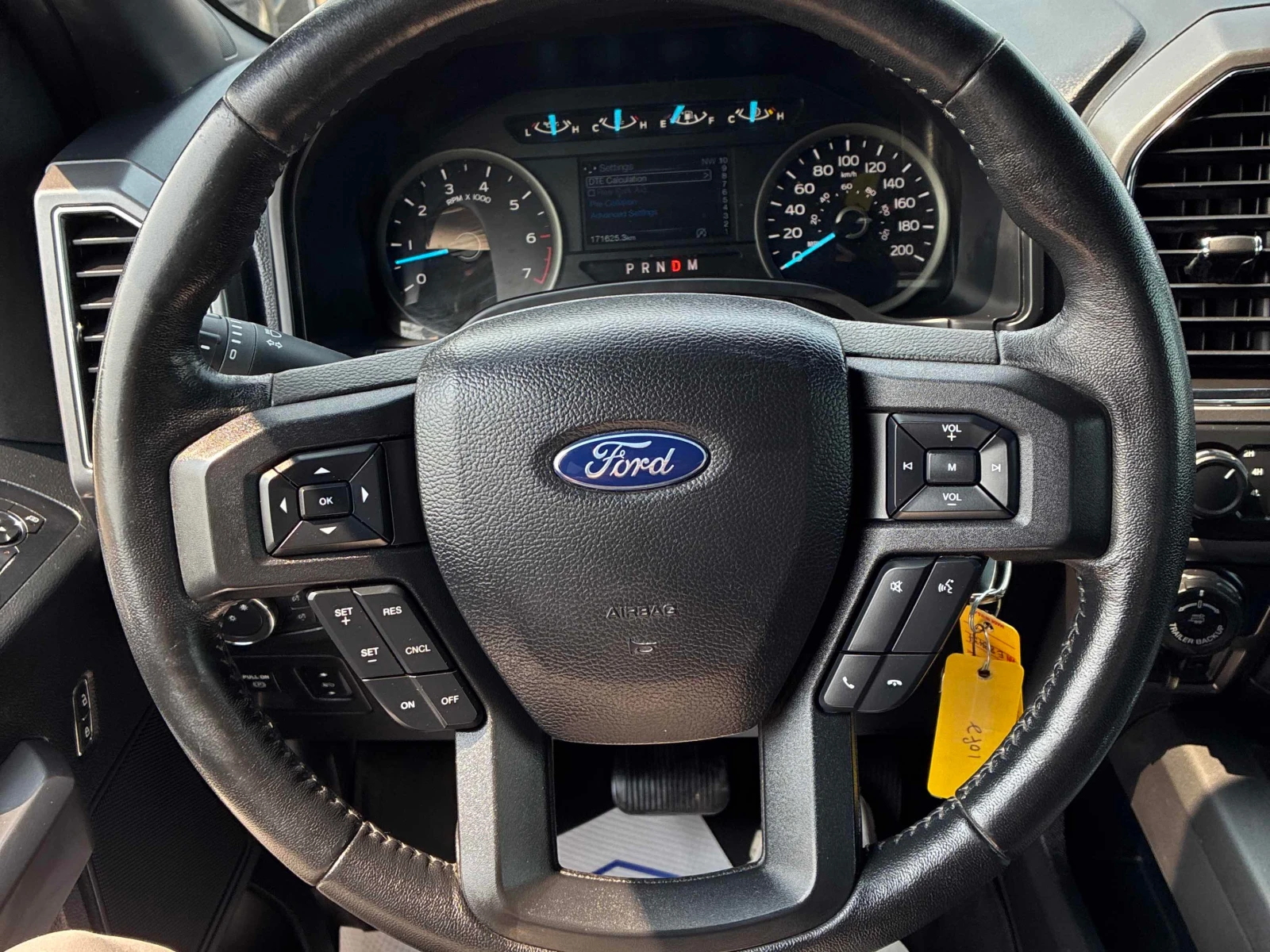 Ford F150 4WD SUPERCREW XLT* Подгрев* Камера* CarPlay* CARFA, снимка 10 - Автомобили и джипове - 56204402