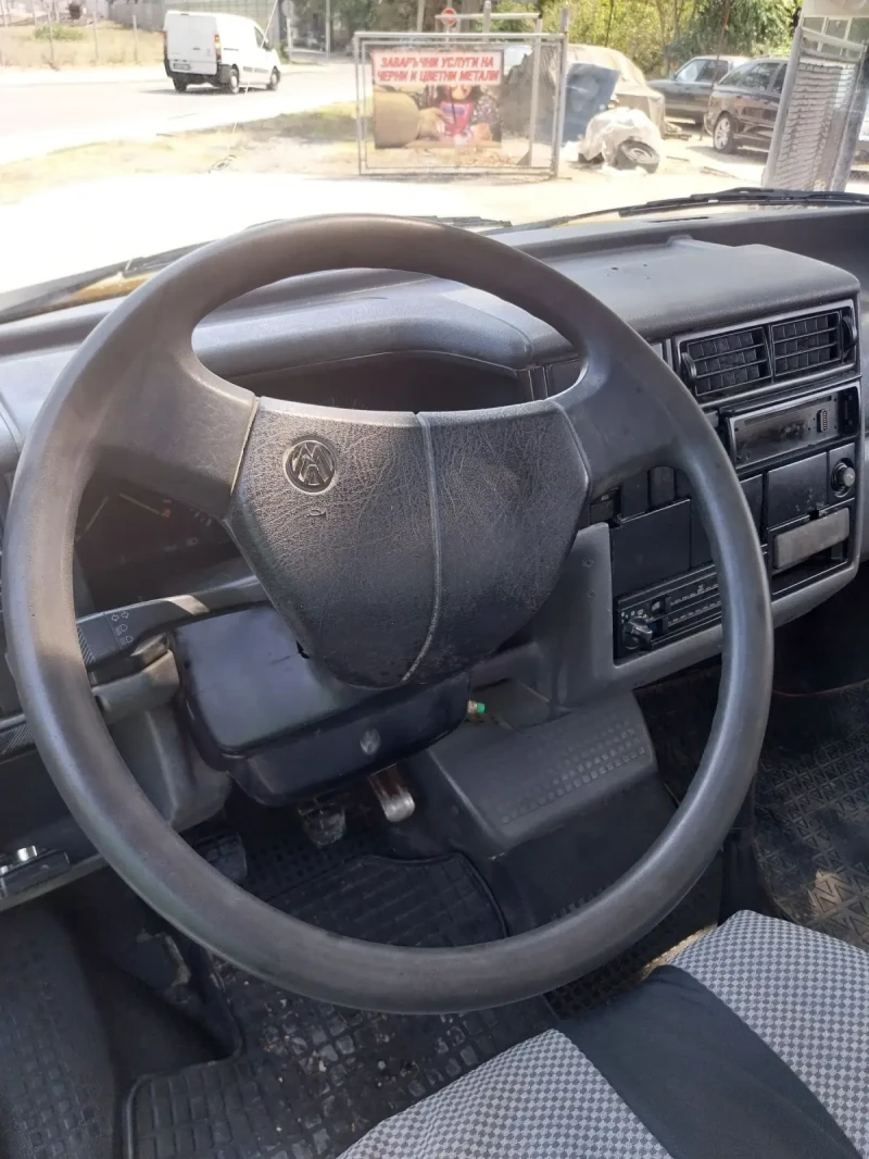 VW T4, снимка 9 - Бусове и автобуси - 48643537