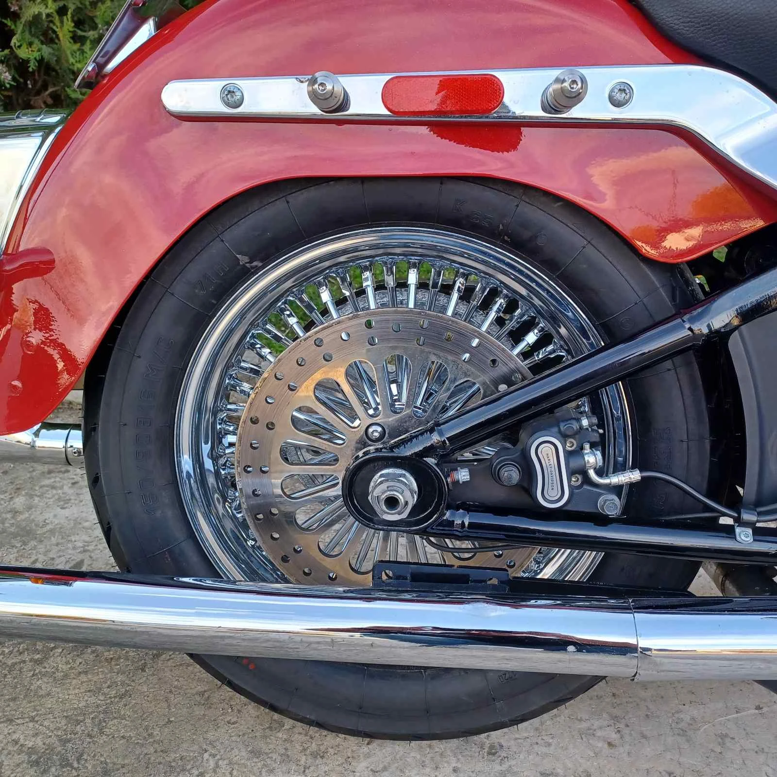 Harley-Davidson Softail FLDE Delux Chicano Style - изображение 9