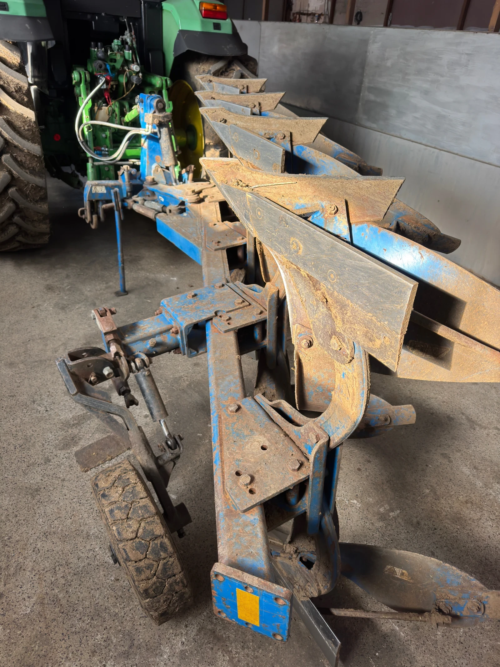 ���� ALPLER | Mobile.bg � ����������� 4