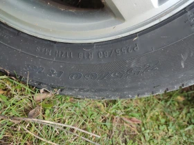 Гуми с джанти Pirelli 255/60R18, снимка 2 - Гуми и джанти - 48273395