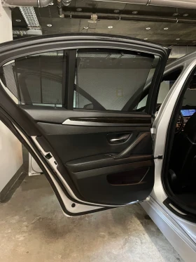 BMW 530 COMFORT/PANO/HEAD-UP/SOFTCLOSE/KEYLESS/DISTRONIC/, снимка 12