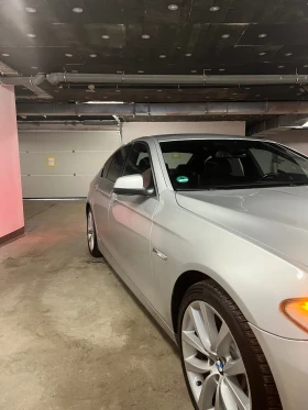 BMW 530 COMFORT/PANO/HEAD-UP/SOFTCLOSE/KEYLESS/DISTRONIC/, снимка 2