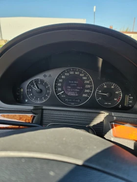 Mercedes-Benz E 270, снимка 8