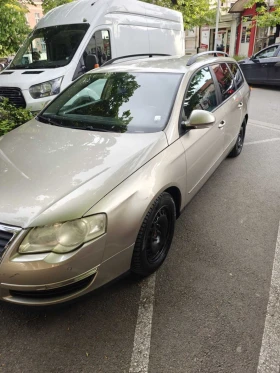 VW Passat Реални км./Парктроник/2 комплекта гуми, снимка 1