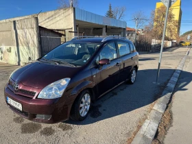 Toyota Corolla verso, снимка 2