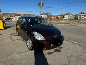 Toyota Corolla verso, снимка 1