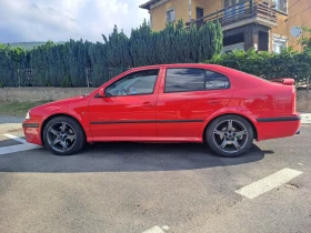 Обява за продажба на Skoda Octavia 1.8 T Vrs ~4 999 лв. - изображение 1