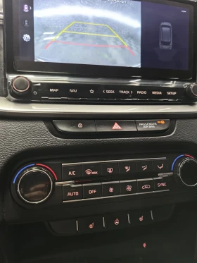 Kia Ceed 1.5 TGDI 160 hp TCE* FACE* FULL HIST* NAVI* , снимка 13