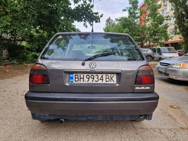 VW Golf 3 1, 4 газ, снимка 7 - Автомобили и джипове - 46415852