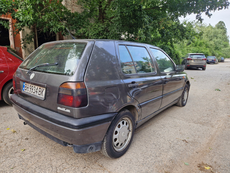 VW Golf 3 1, 4 газ, снимка 9 - Автомобили и джипове - 46415852
