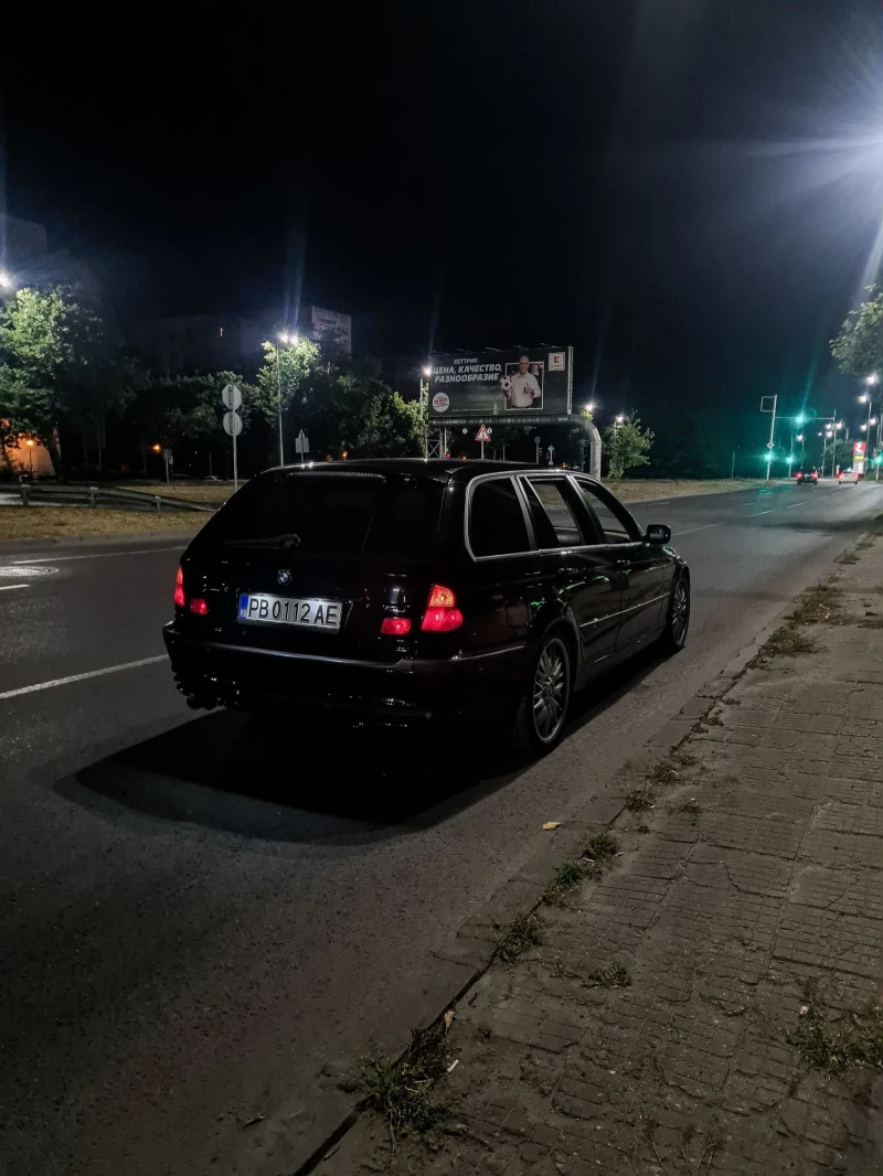 BMW 330, снимка 15 - Автомобили и джипове - 48703244