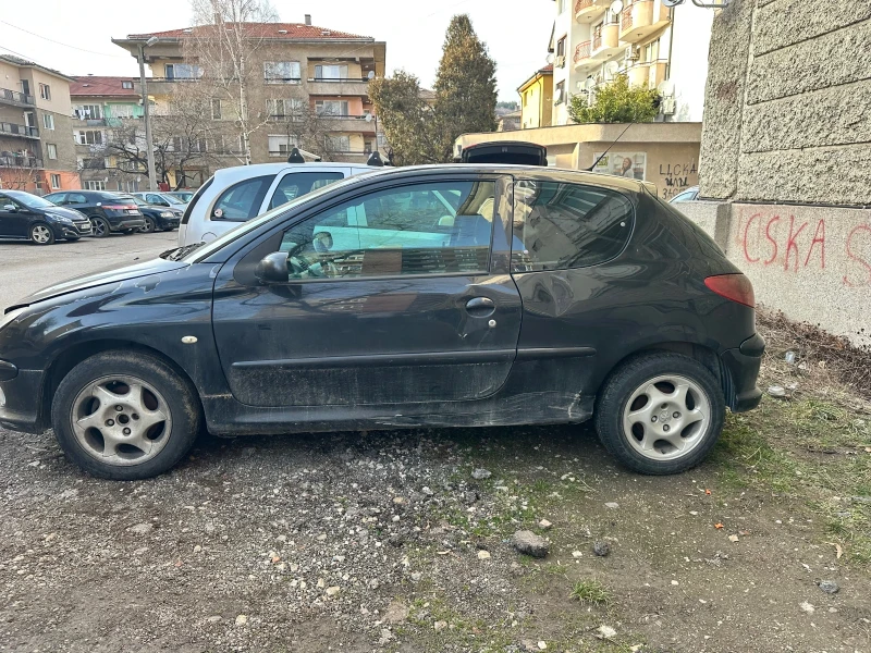 Peugeot 206 1.6hdi, снимка 2 - Автомобили и джипове - 48936722