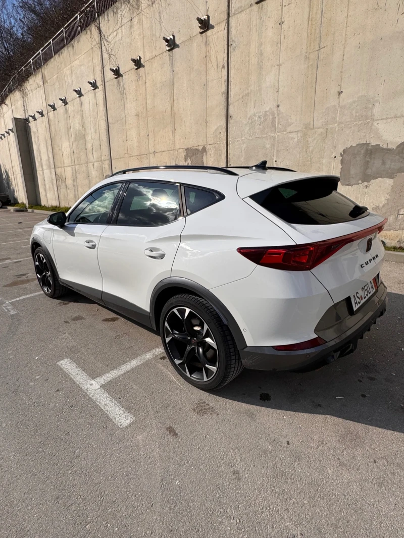 Cupra Formentor Plug-in Hybrid  1.4  VZ  Възможен ЛИЗИНГ!, снимка 2 - Автомобили и джипове - 49236052