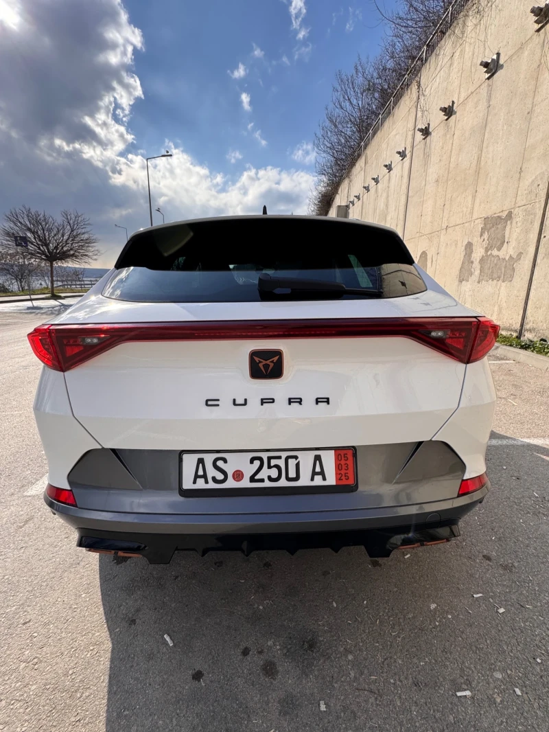 Cupra Formentor Plug-in Hybrid  1.4  VZ  Възможен ЛИЗИНГ!, снимка 13 - Автомобили и джипове - 49236052