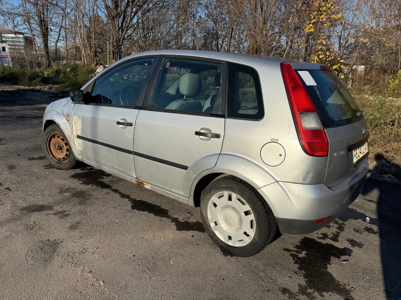 Ford Fiesta, снимка 4 - Автомобили и джипове - 52828795