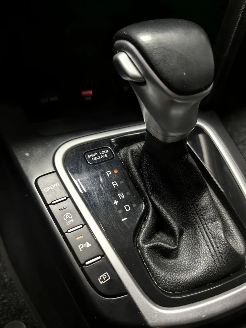 Kia Ceed 1.5 TGDI 160 hp TCE* FACE* FULL HIST* NAVI* , снимка 12 - Автомобили и джипове - 53285922