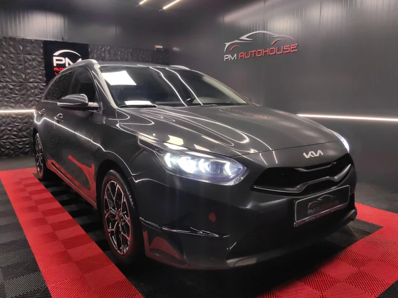 Kia Ceed 1.5 TGDI 160 hp TCE* FACE* FULL HIST* NAVI* 