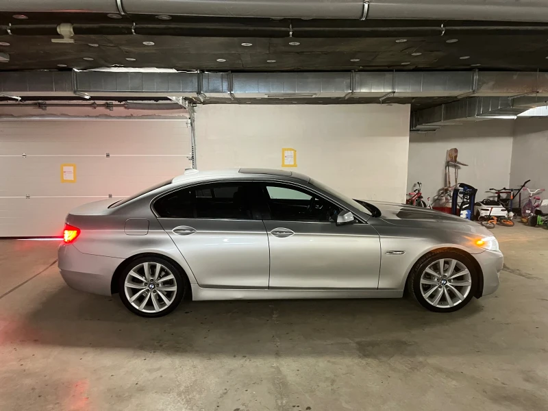 BMW 530 COMFORT/PANO/HEAD-UP/SOFTCLOSE/KEYLESS/DISTRONIC/, снимка 5 - Автомобили и джипове - 53525959