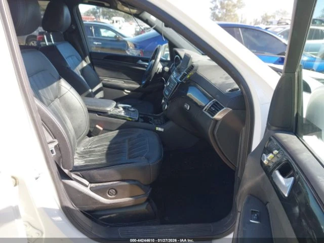 Mercedes-Benz GLS 450 4MATIC* ПОДГРЕВ* MEMORY* МЪРТВА ТОЧКА* , снимка 11 - Автомобили и джипове - 53613174