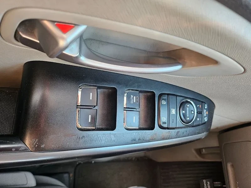 Kia Carnival 2.2 CRDI | Mobile.bg � ����������� 15